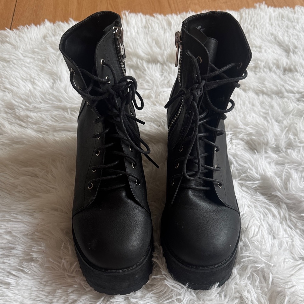 Dolls kill current mood raven Black Platform Lace-Up heeled Boots - Picture 2 of 6